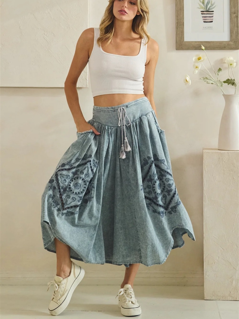 ๐ NEW! Oli & Hali Bohemian Washed Blue Wide leg pants - Picture 3 of 10
